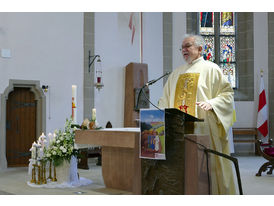 Feier der 1. Heiligen Kommunion in Sankt Crescentius (Foto: Karl-Franz Thiede)